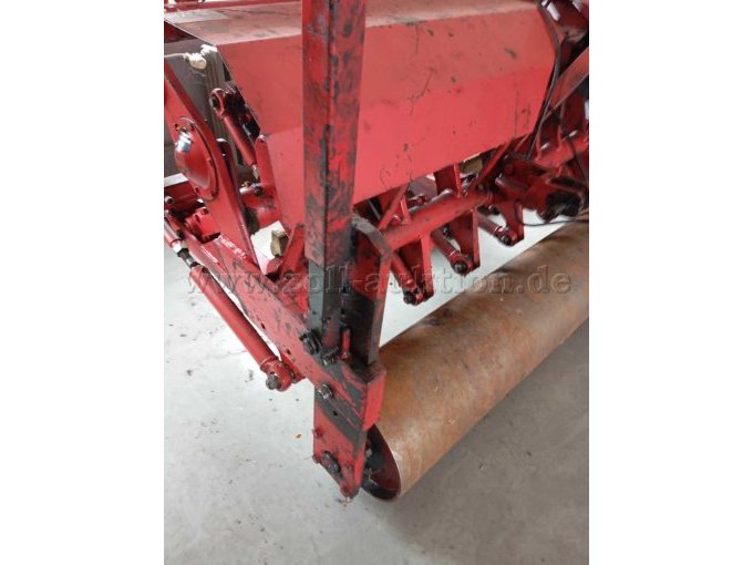 Verti-Drain (Stützrolle)