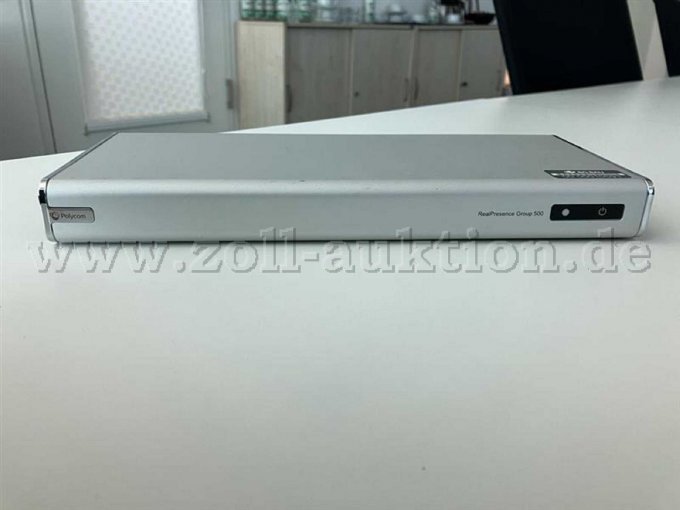 1 videoconferentiesysteem van Polycom met een Sharp PN-H701-monitor van 70 inch – foto 8 – kavel bij Zoll-Auktion, Berlin