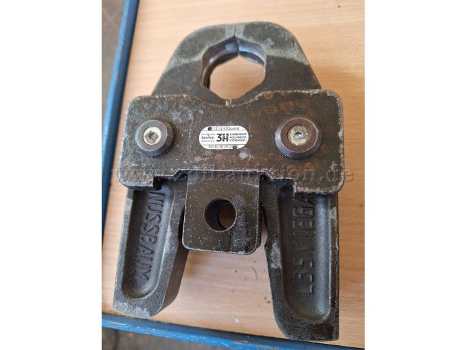 Pressbacke L35
