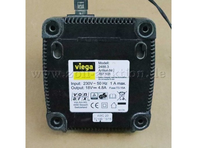 Detail Ladegerät unten