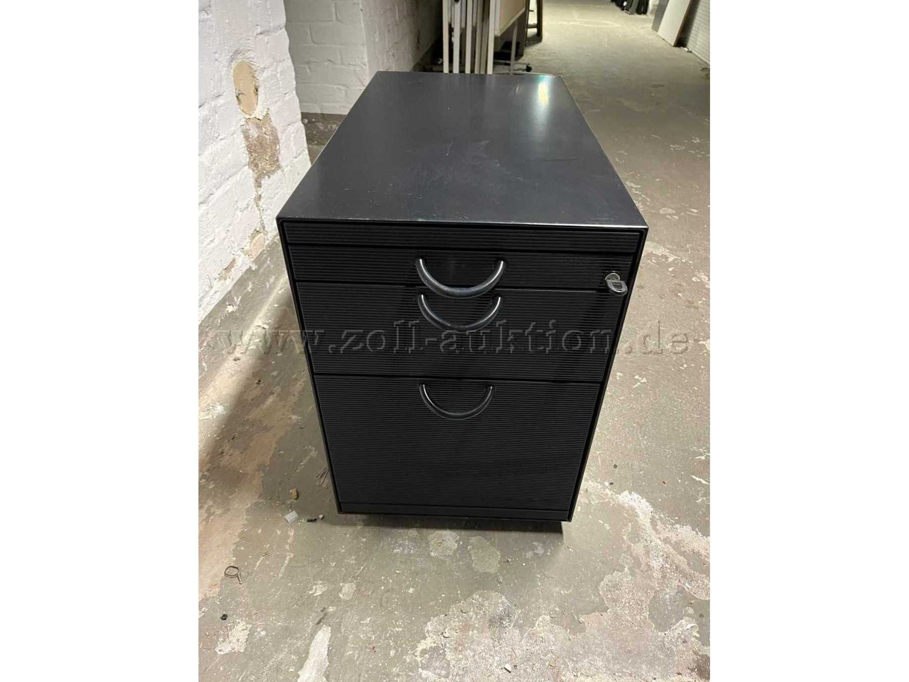 Rollcontainer von vorne