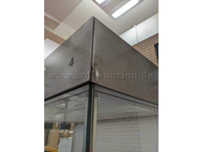 Detailansicht Vitrine Nr. 4 oben