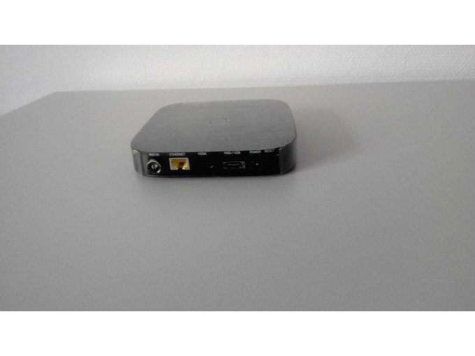Giga TV Cable Box 2 Rückseite