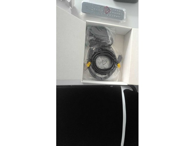 Giga TV Cable Box 2 Zubehör