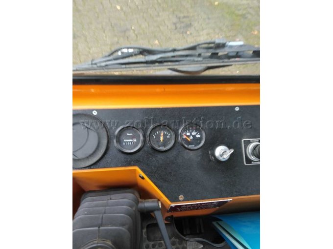 Cockpit 2