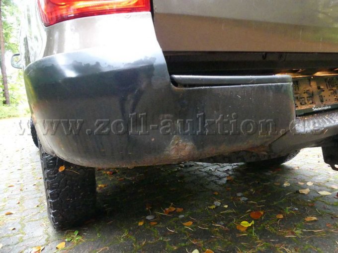 beschädigung Delle Heckstoßfänger