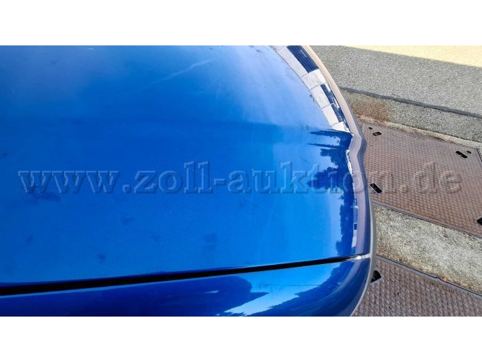Schaden Motorhaube