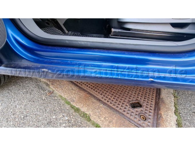 Schaden Schweller vorne links