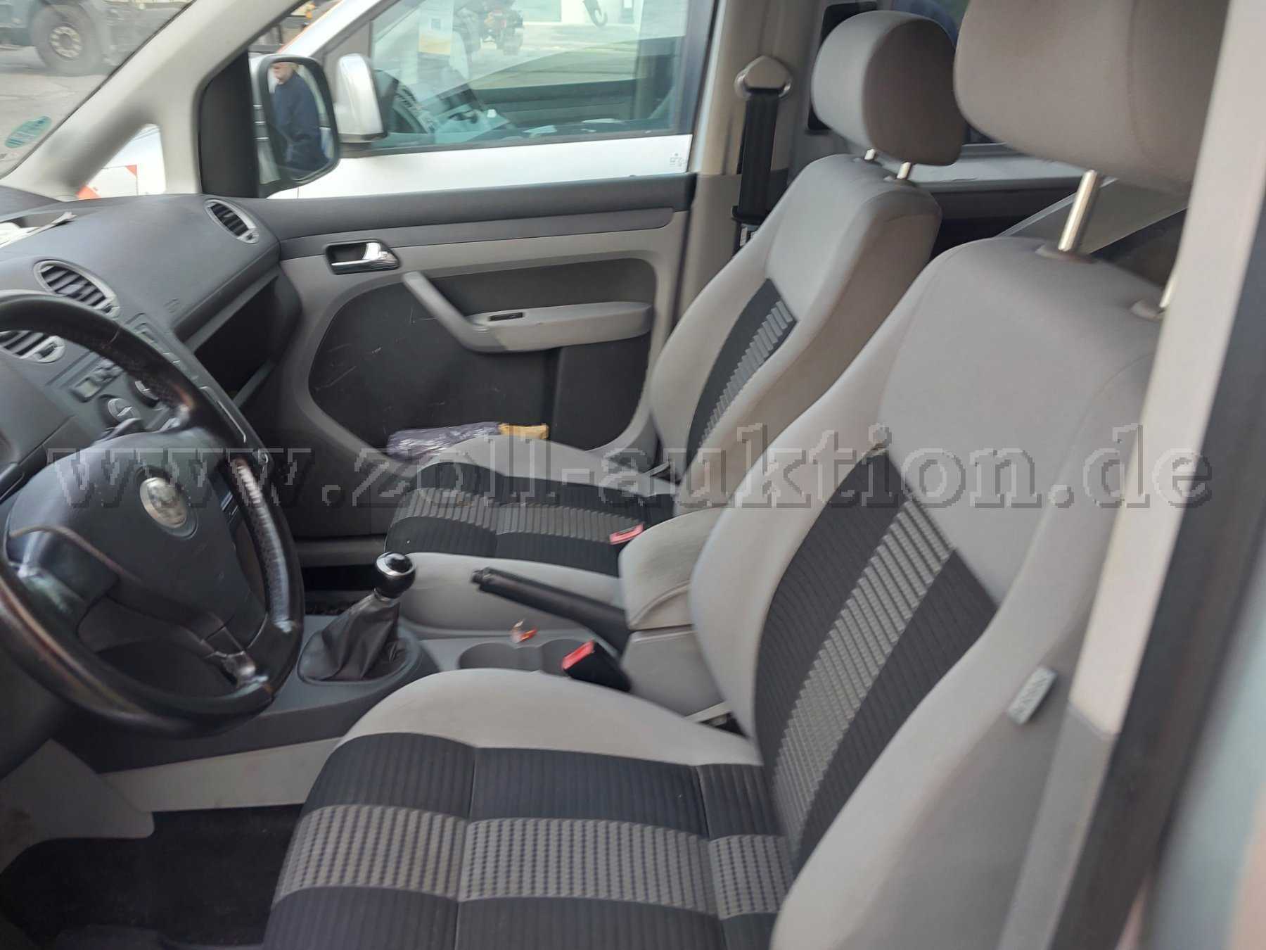 Fahrerseite Innenraum