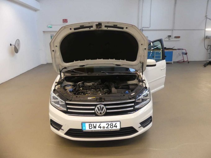1 Volkswagen Caddy 2.0 TDI BMT Comfortline – foto 5 – kavel bij Zoll-Auktion, Datteln