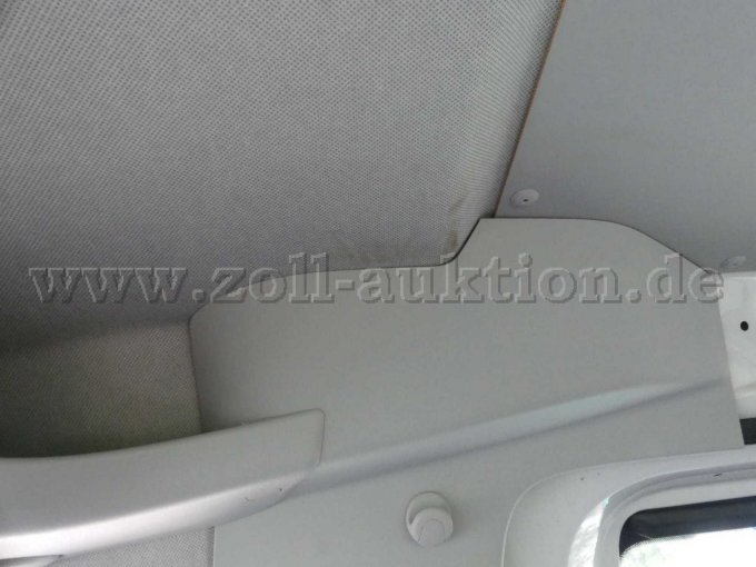 1 Volkswagen Caddy 2.0 TDI BMT Kombi - BW1-142, Ersatzteilträger – foto 10 – kavel bij Zoll-Auktion, Lübeck