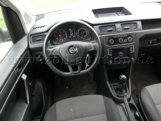 1 Volkswagen Caddy 2.0 TDI BMT Kombi - BW1-142, Ersatzteilträger – foto 9 – kavel bij Zoll-Auktion, Lübeck