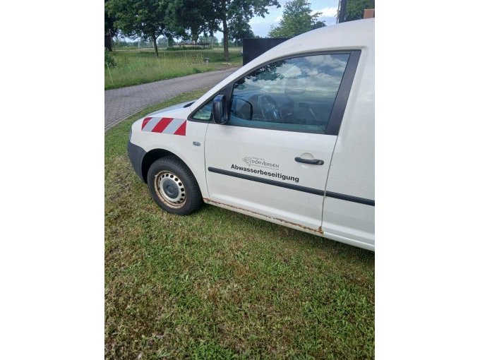 1 Volkswagen Caddy Kastenwagen (Baujahr 2009) – fahrbereit, TÜV bis 10/2027 – foto 13 – kavel bij Zoll-Auktion, Dörverden