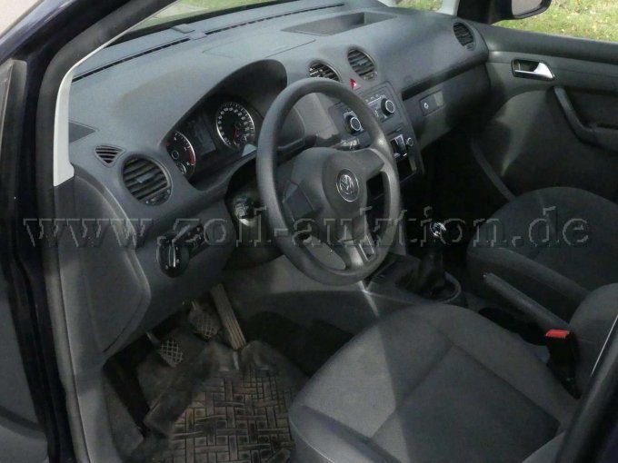 Innenansicht vorn links