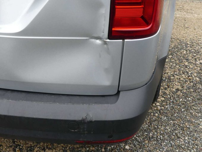 Beschädigung hinten rechts