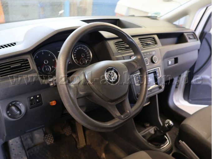 Gesamtaufnahme Cockpit