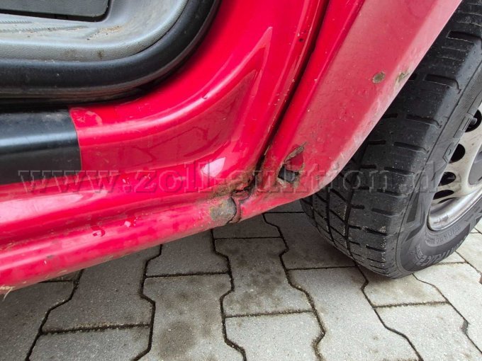 SG Meinersen, 1260000 - MTF Leiferde Rostschaden Schweller Beifahrertür