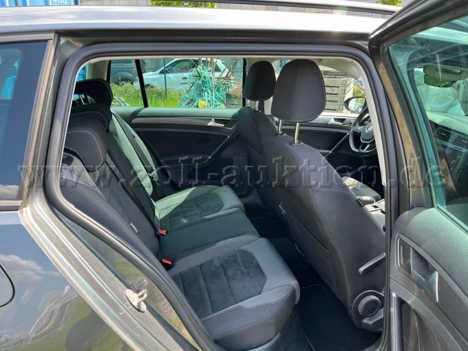 VW Golf Innenraum hinten