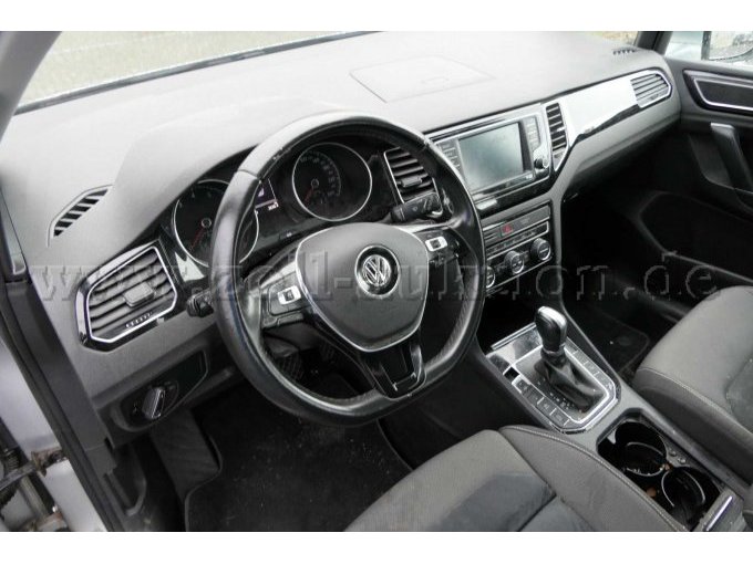 Ansicht Innenraum Fahrerseite