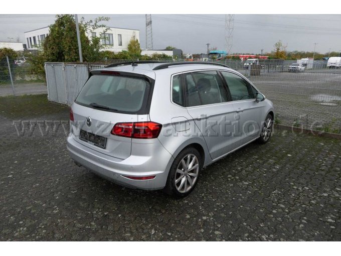 Ansicht schräg hinten rechts