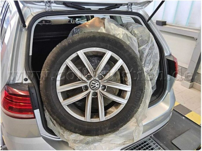 Zusätzlicher Radsatz (Sommerreifen)