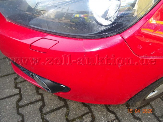 Stoßfänger vorn links