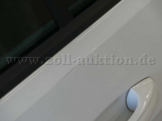 1 Volkswagen Golf Variant 1,6 TDI Comfortline – foto 6 – kavel bij Zoll-Auktion, Wilhelmshaven