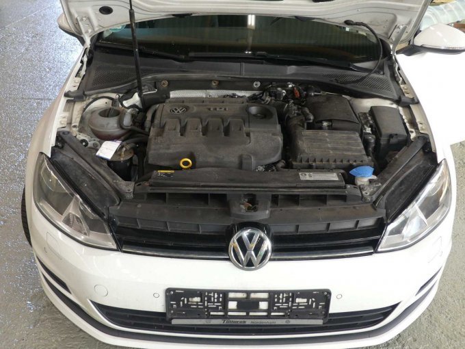 1 Volkswagen Golf Variant 1,6 TDI Comfortline – foto 18 – kavel bij Zoll-Auktion, Wilhelmshaven