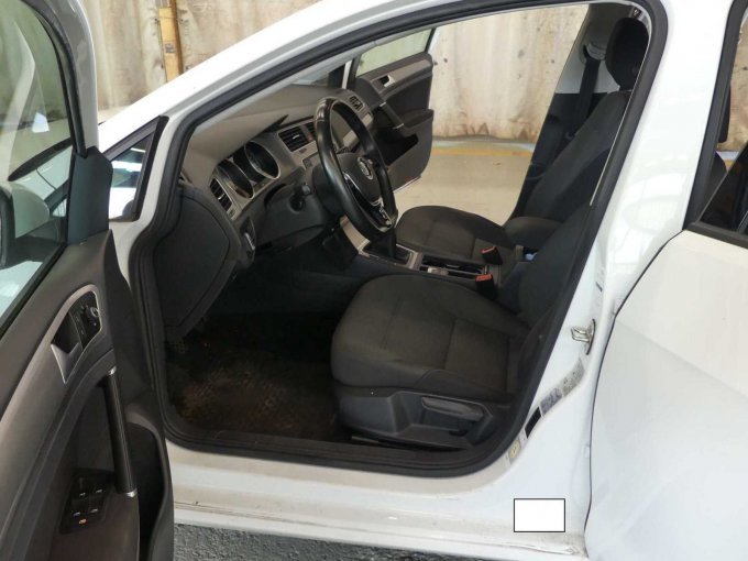 1 Volkswagen Golf Variant 1,6 TDI Comfortline – foto 15 – kavel bij Zoll-Auktion, Wilhelmshaven