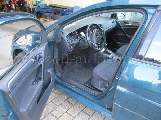 1 Volkswagen Golf Variant (AUV) Unfallfahrzeug – foto 9 – kavel bij Zoll-Auktion, Oldenburg