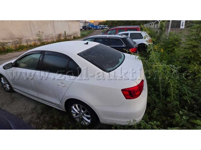 1 Volkswagen Jetta – foto 4 – kavel bij Zoll-Auktion, Tübingen