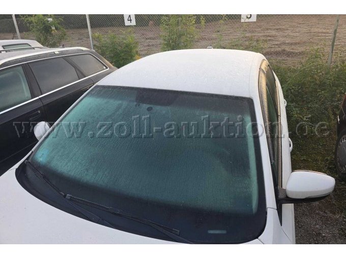 1 Volkswagen Jetta – foto 10 – kavel bij Zoll-Auktion, Tübingen