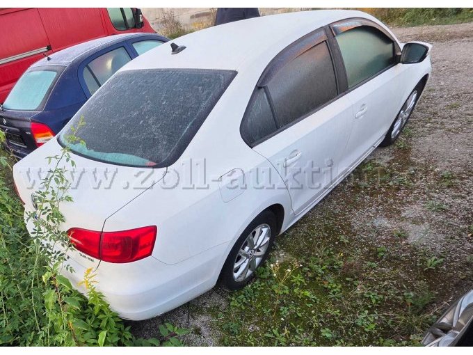 1 Volkswagen Jetta – foto 5 – kavel bij Zoll-Auktion, Tübingen
