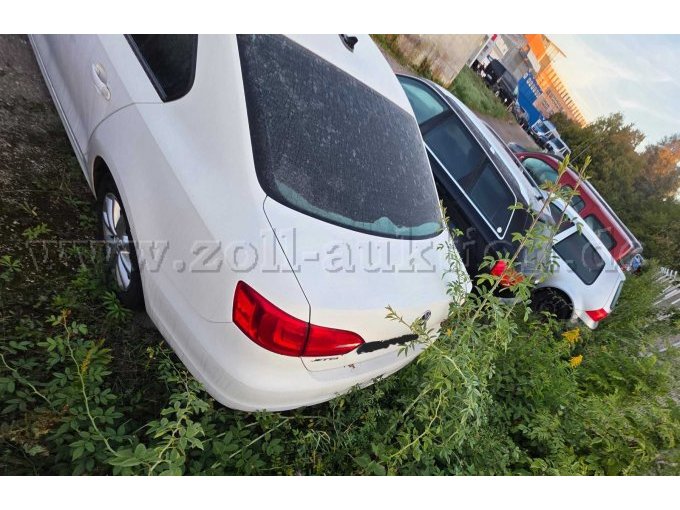 1 Volkswagen Jetta – foto 8 – kavel bij Zoll-Auktion, Tübingen