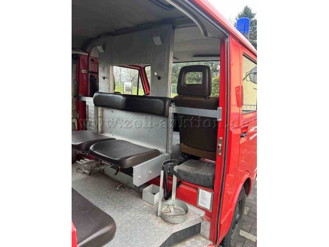 Innenraum MAnnschaft2