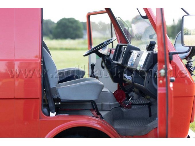 1 Volkswagen LT 31 Tragkraftspritzen und Löschfahrzeug – foto 4 – kavel bij Zoll-Auktion, Dedelstorf