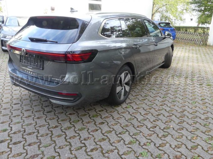 1 Volkswagen Passat 1.5 TSI eHybrid Business *IQ Drive*Winterpaket*8-fach bereift – foto 4 – kavel bij Zoll-Auktion, Karlsruhe