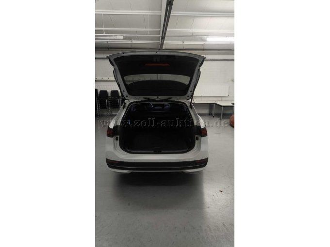 Fahrzeug hinten Kofferraum