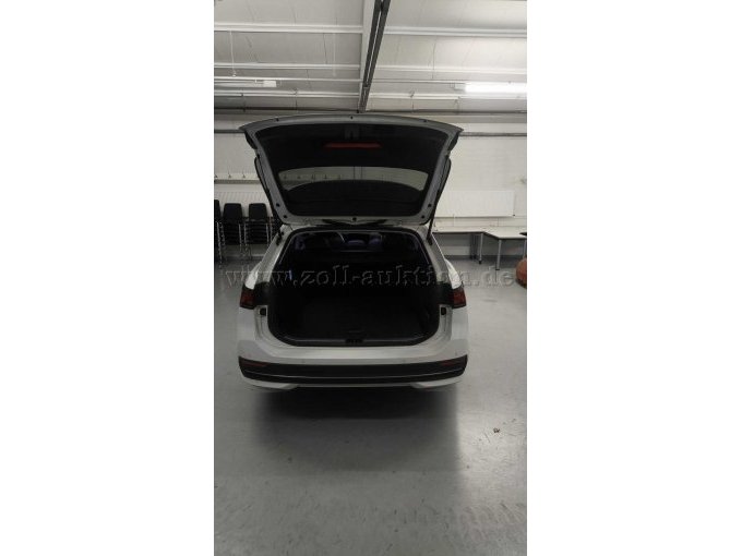 Fahrzeug hinten Kofferraum