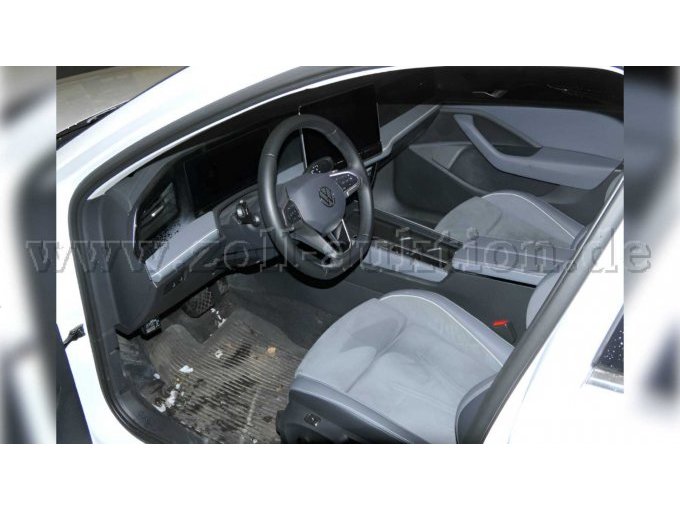 Innenansicht Vordersitze