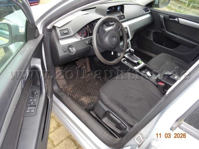 Innenraum Fahrerseite