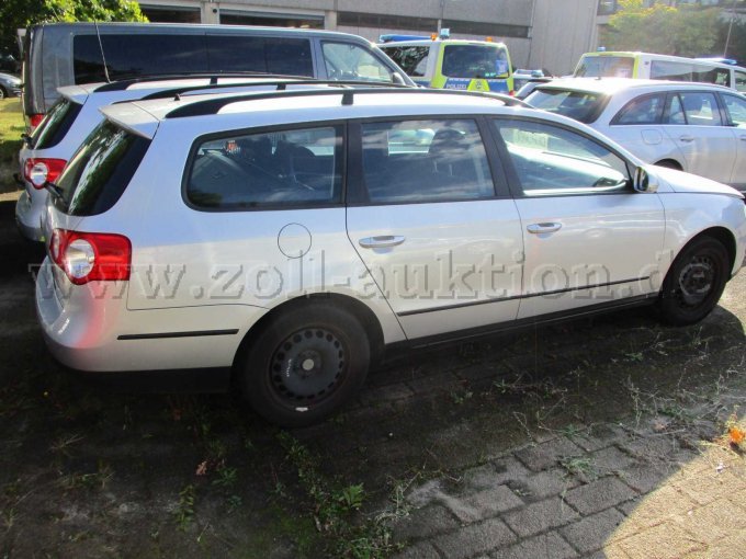1 Volkswagen Passat Variant (3C) – foto 4 – kavel bij Zoll-Auktion, Oldenburg