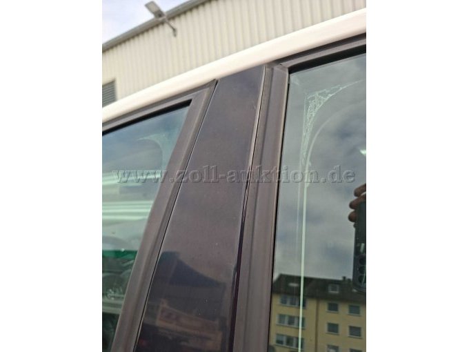 1 Volkswagen Polo, Schräghecklimousine – foto 5 – kavel bij Zoll-Auktion, Holzminden