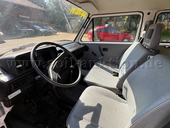 1 Volkswagen T3 245 Pritsche mit Aufbau (alter GW-Mess) – foto 9 – kavel bij Zoll-Auktion, Bad Salzdetfurth
