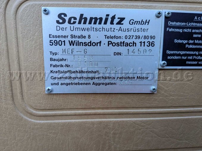 Typschild Aufbauhersteller