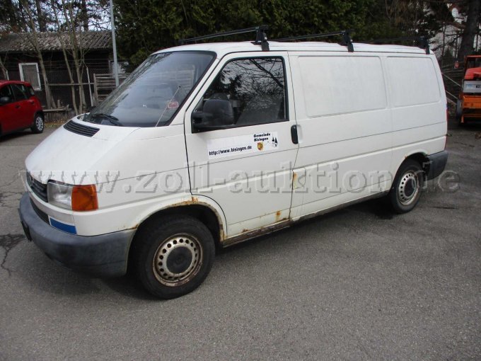 VW Bus, linke Seite korrodiert