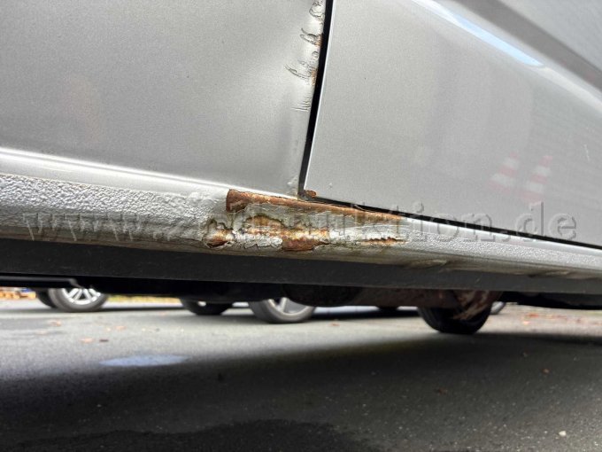 Schwellerschaden rechts