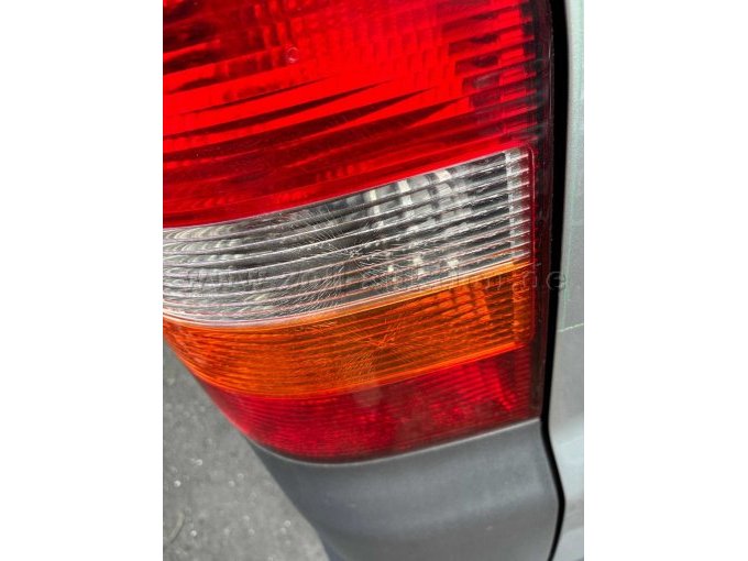 Rücklicht li.