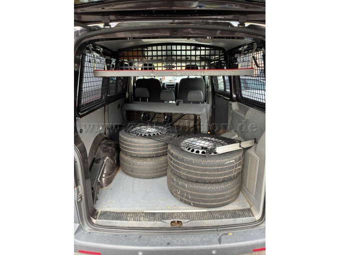 1 Volkswagen T5 – foto 11 – kavel bij Zoll-Auktion, Bayreuth