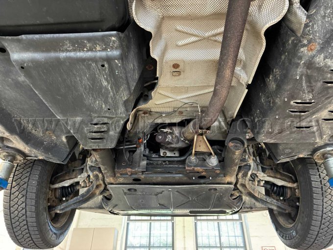 1 Volkswagen T5 – foto 14 – kavel bij Zoll-Auktion, Bayreuth